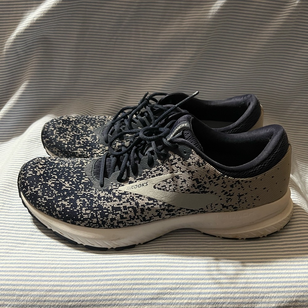 Brooks Navy and Gray Running Shoes